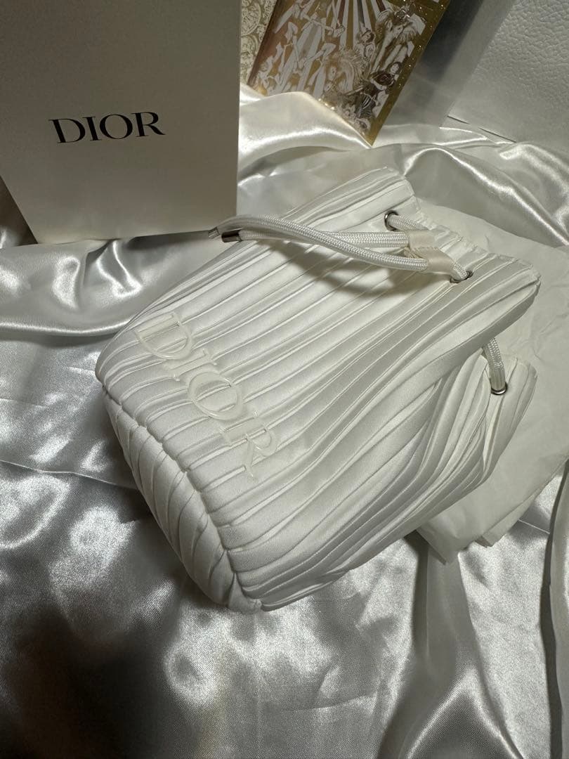 Dior Capture Totale トライアルセット巾着付き新品未使用