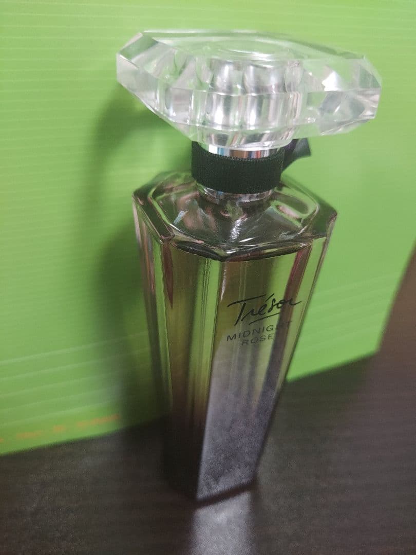 トレゾァミッドナイトローズ 75ml