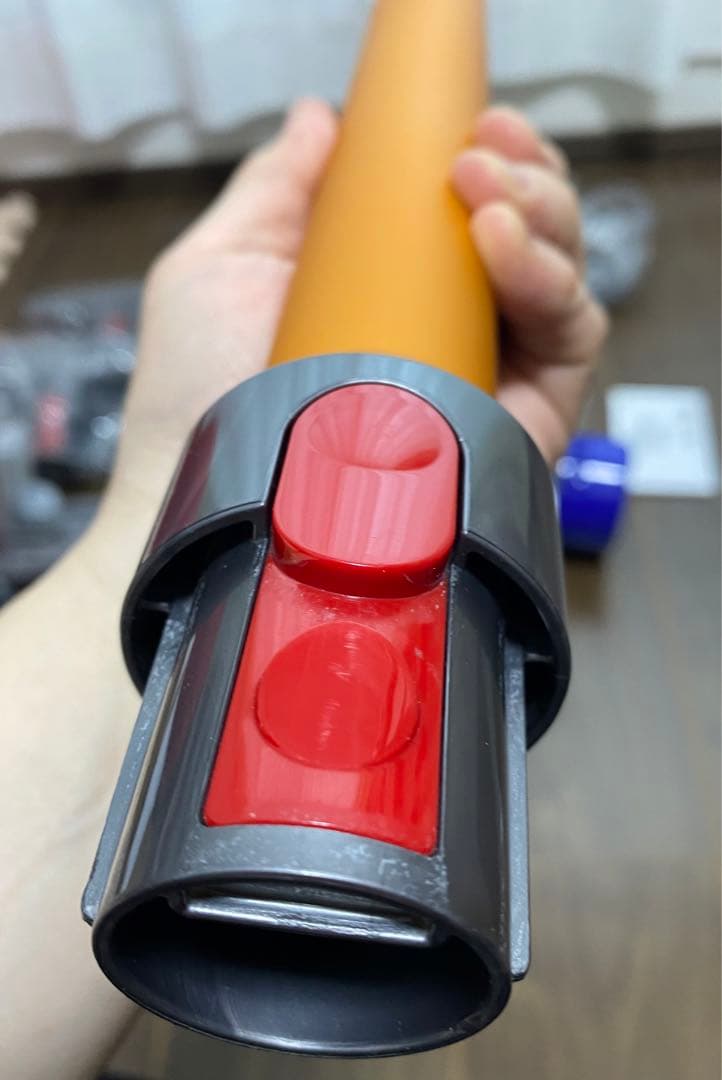 た*つ様 Dyson V8 fluffy extra SV10コードレスクリーナ