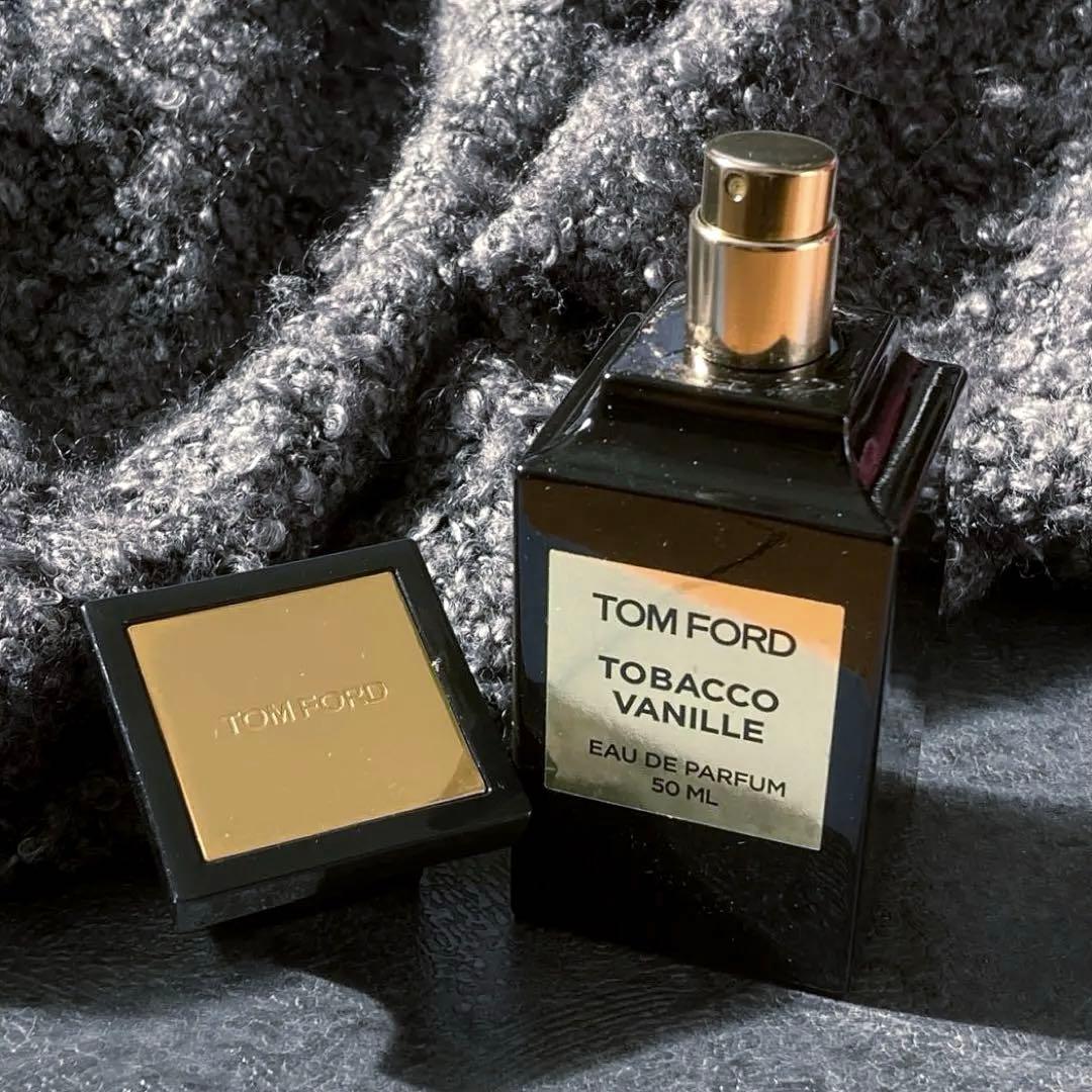 TOM FORDトムフォード タバコバニラ オードパルファム スプレィ 50ml