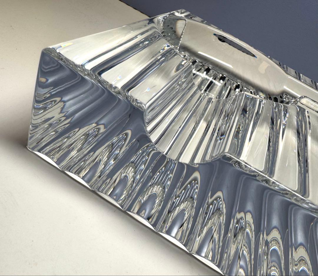 Baccarat クリスタルガラス灰 目 BACCARAT ・新品、未使用