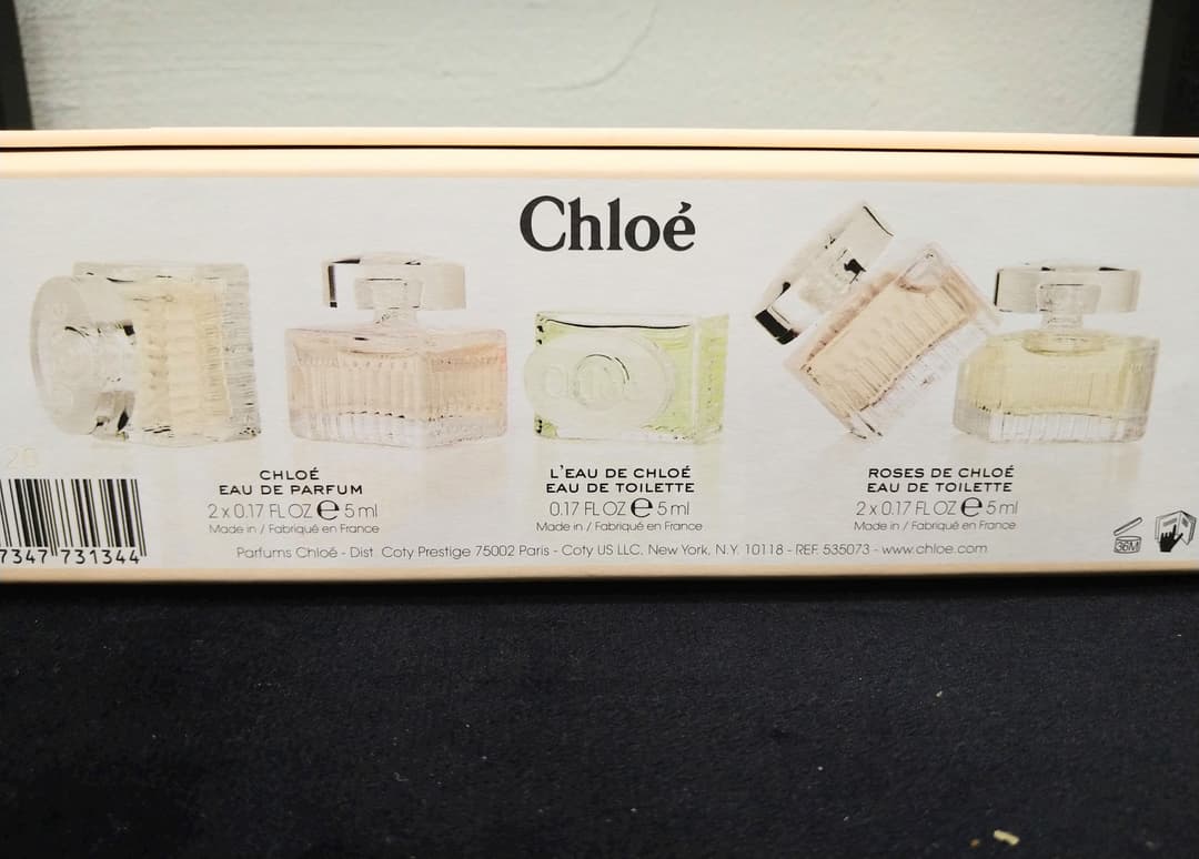 プレゼントに。Chloeミニ香水set 5本set新品未使用クリスマスプレゼント
