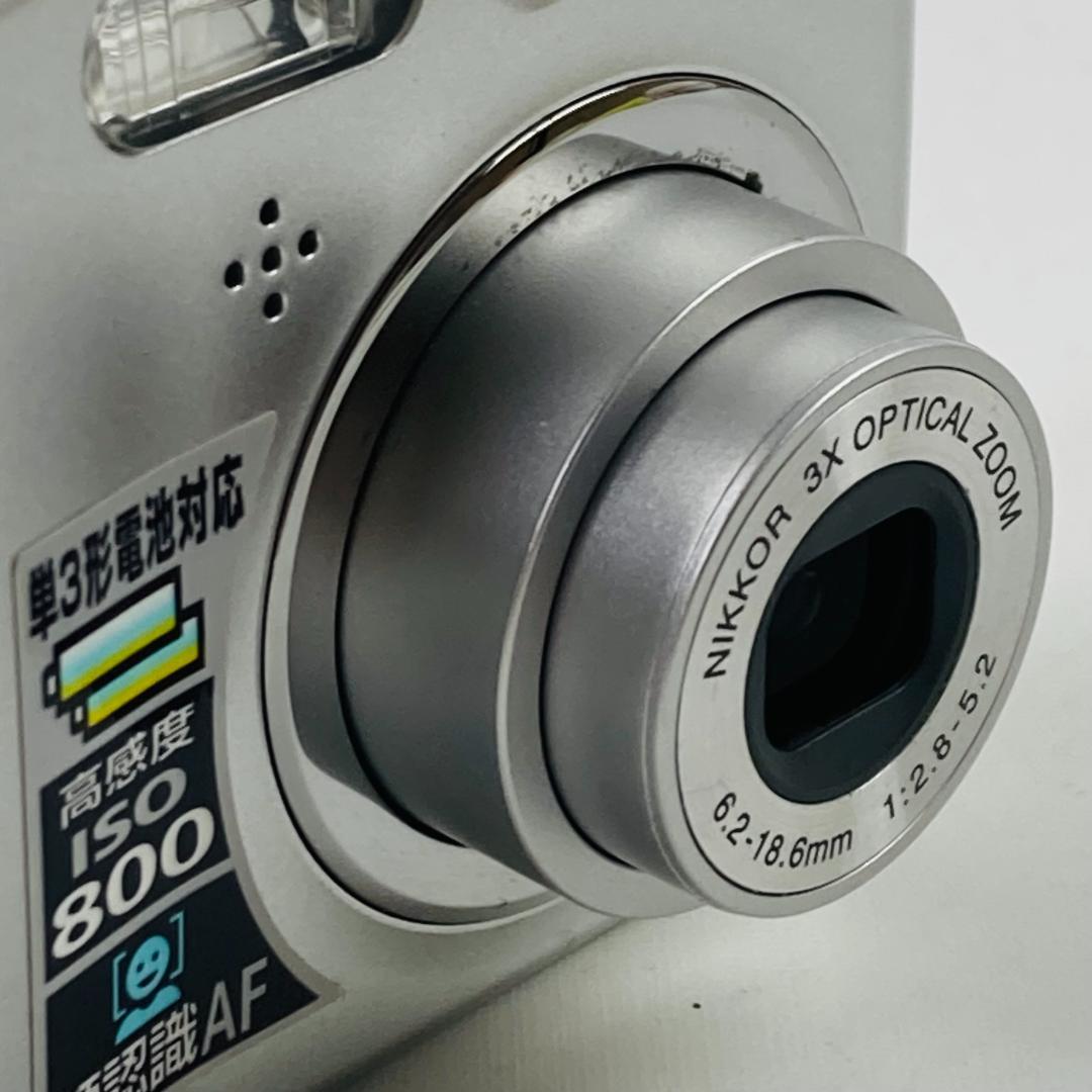 【希少・動作◎】Nikon COOLPIX L11 乾電池対応 オールドコンデジ