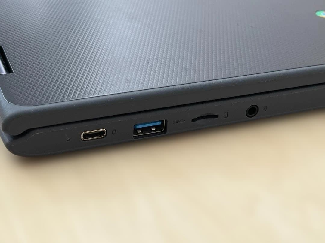 Lenovo Chromebook 300e 11.6インチ ブラック