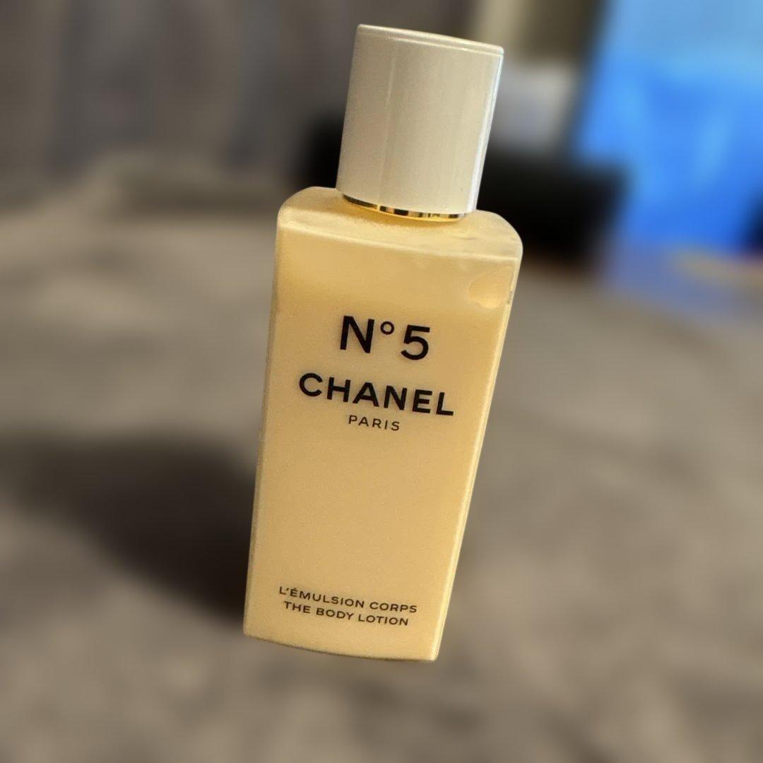 CHANEL ナンバー5 ボディローション