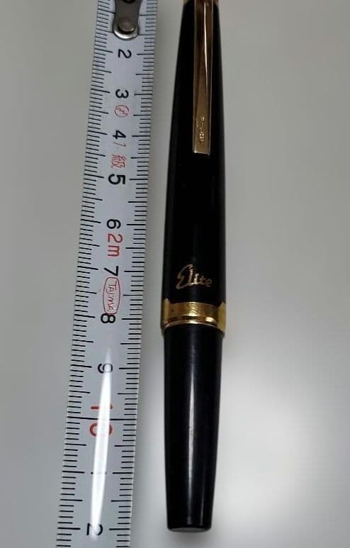 パイロット エリート 万年筆 黒 樹脂製 ペン先14K586