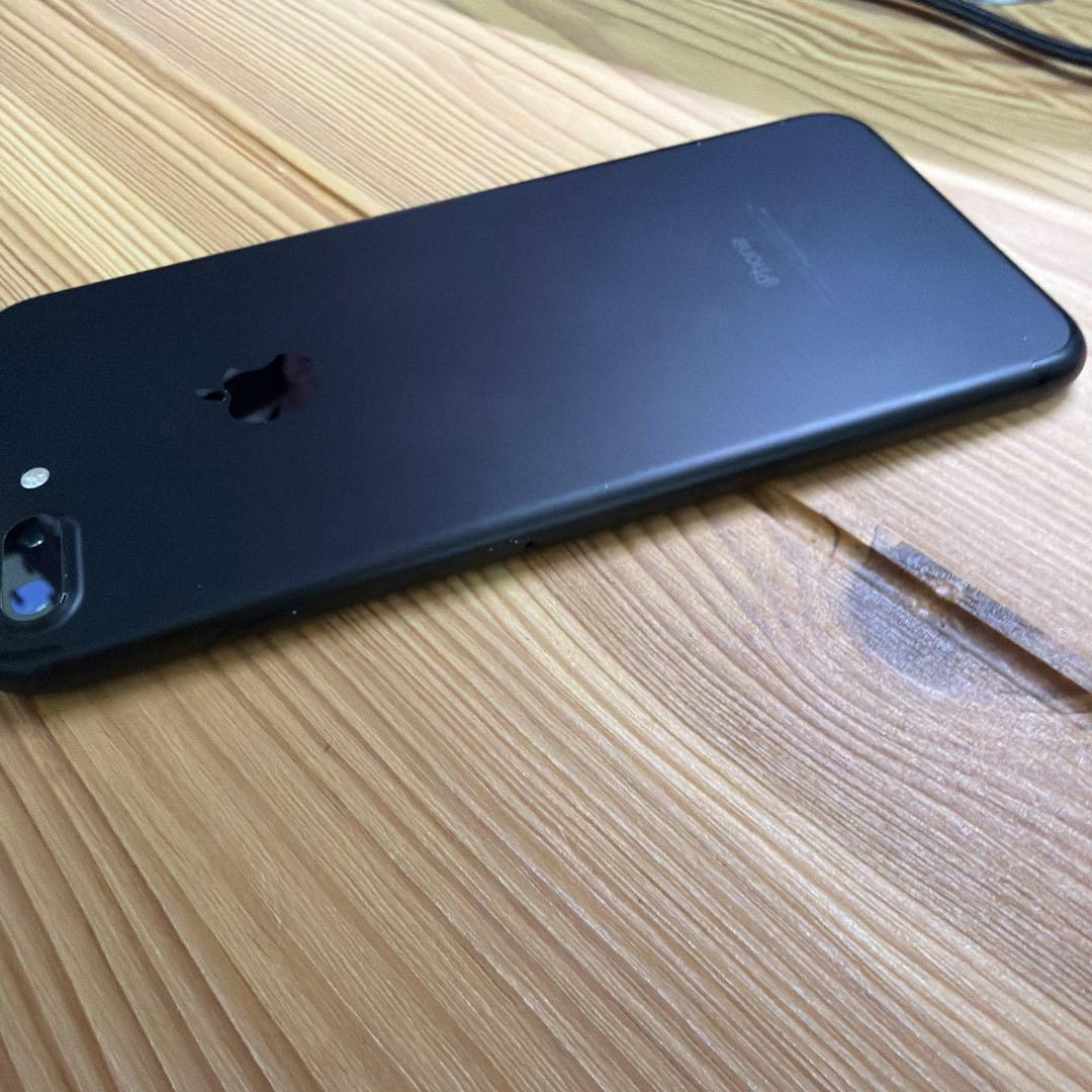 iPhone7 Plus 128GB ブラックMN6F2J/Aバッテリー84%