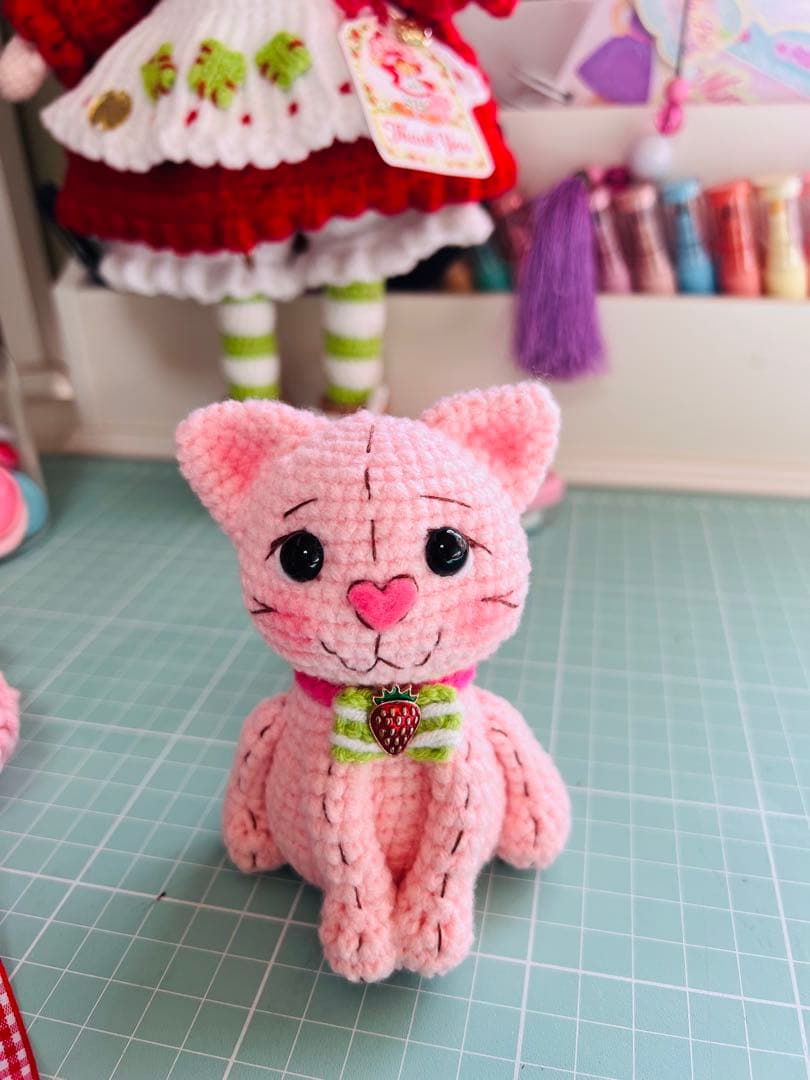 ストロベリーショートケーキ かぎ針編みハンドメイドセット人＋小物付き・限定セット