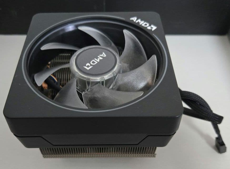Ryzen 7 3700X / TUF B550-PLUS / 16GBセット