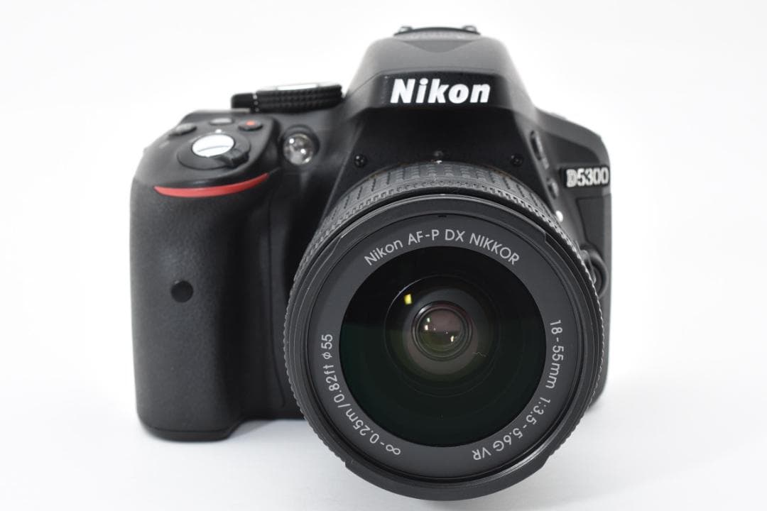 ほぼ新品 Nikon D5300 18-55 S数6773回 72