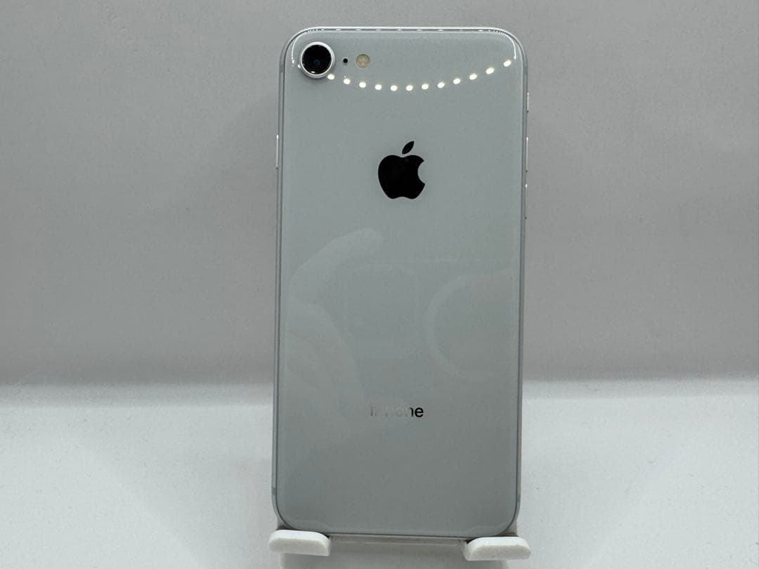 ◆Apple iPhone8 64GB SIMロック解除済み◆