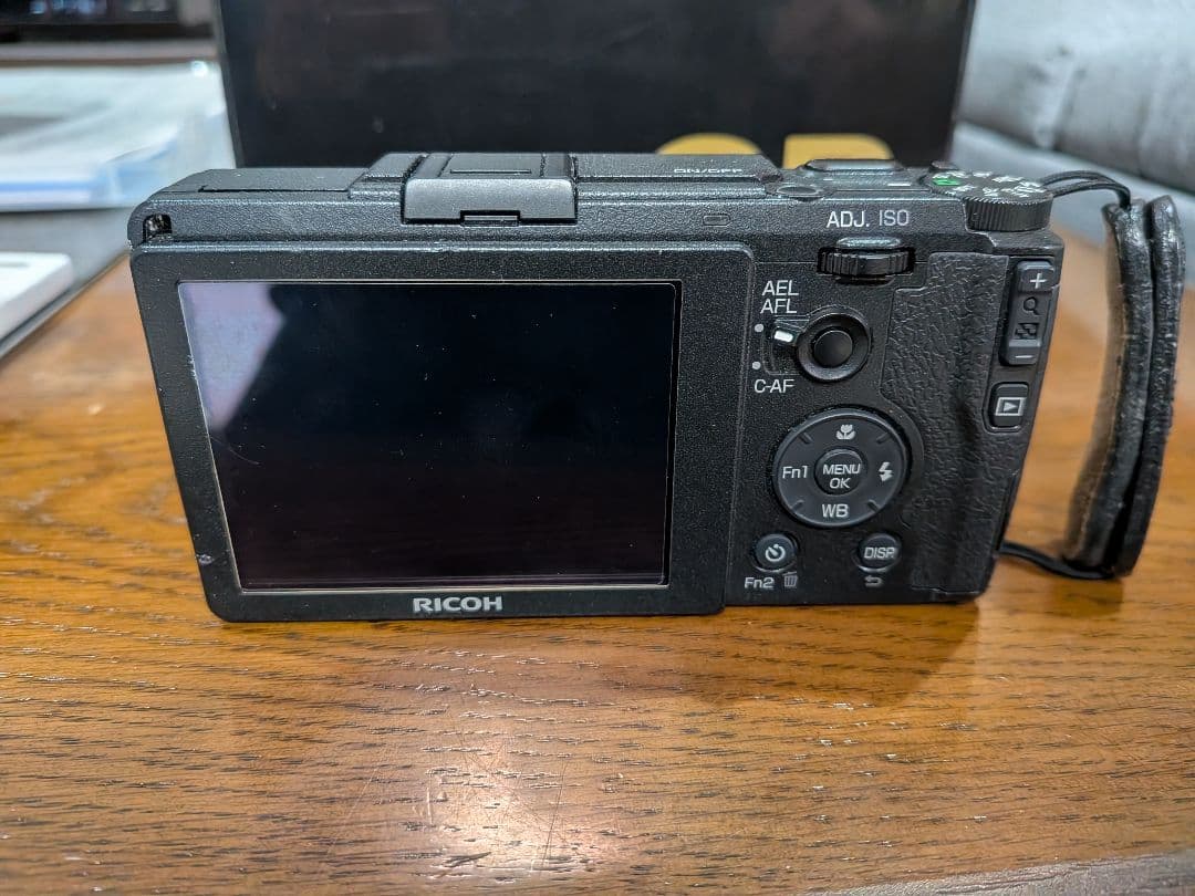 RICOH GR2 BJ-6バッテリーチャージャー付き