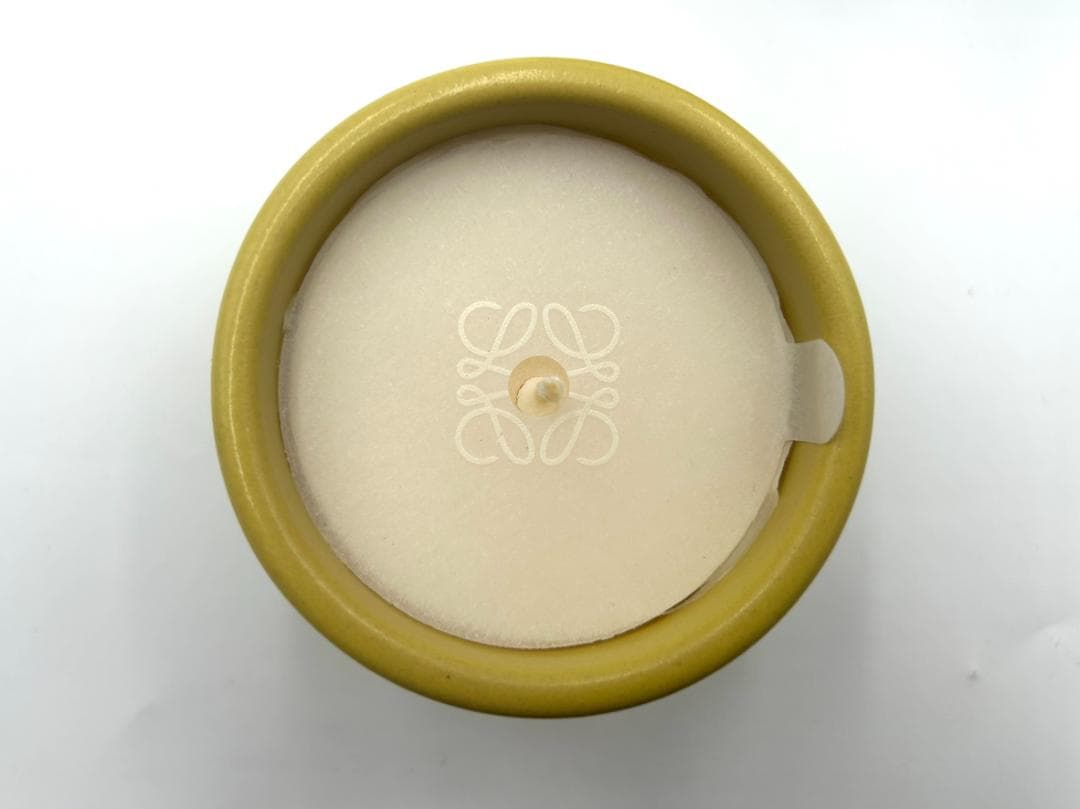 LOEWE　センテッドキャンドル　ハニーサックル　170g