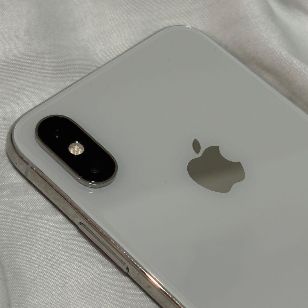 iPhone XS 512GB シルバー au版SIMロック解除済