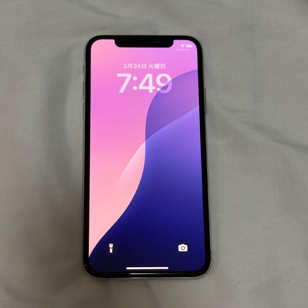 iPhone XS 512GB シルバー au版SIMロック解除済