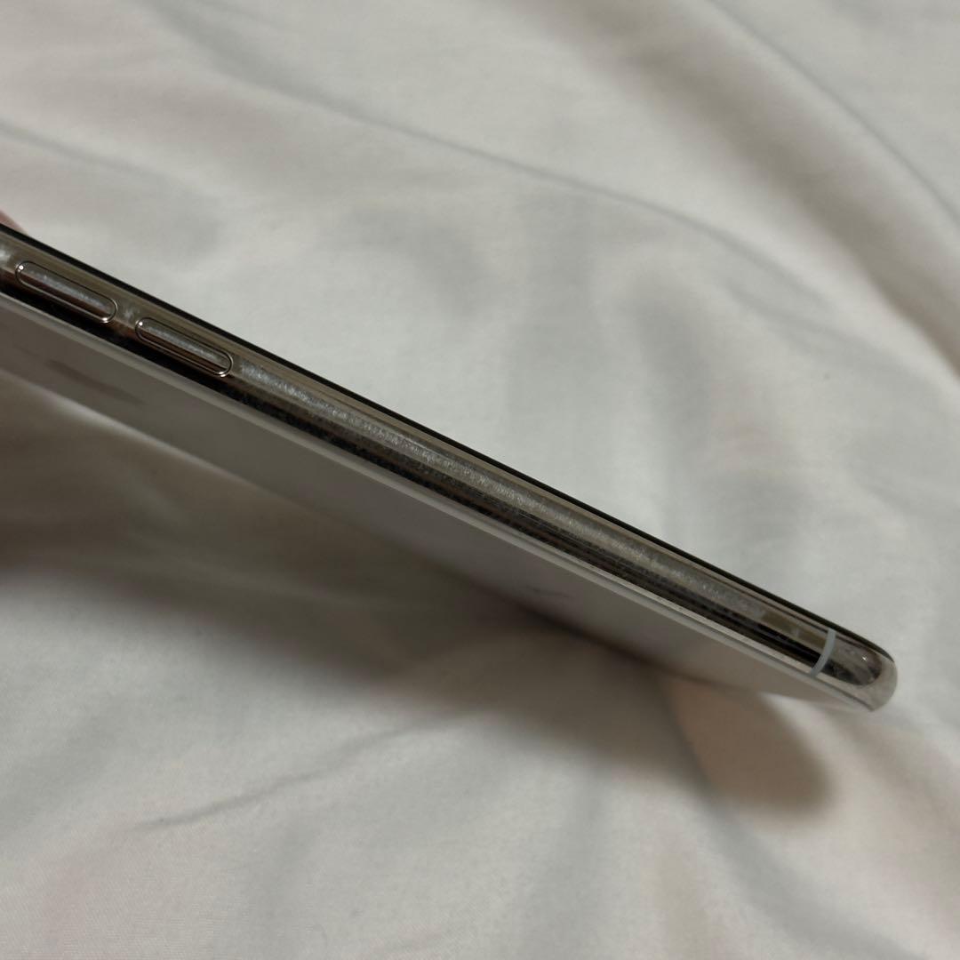 iPhone XS 512GB シルバー au版SIMロック解除済