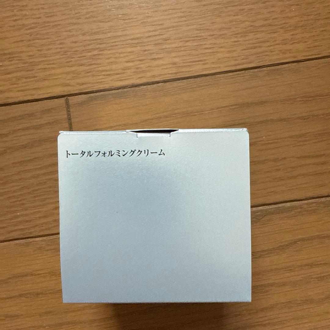 リサージトータルフォルミングクリーム