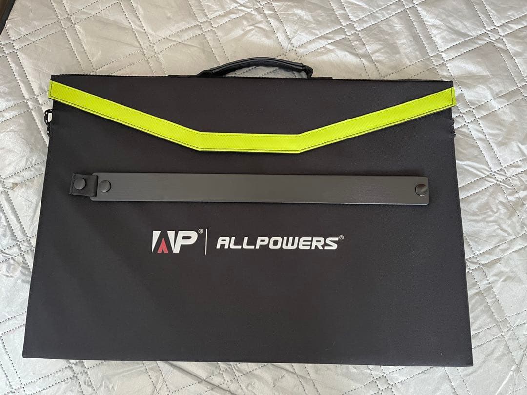 太陽光折りたたみ式60Wソーラーパネル充電器 AP-SP-020