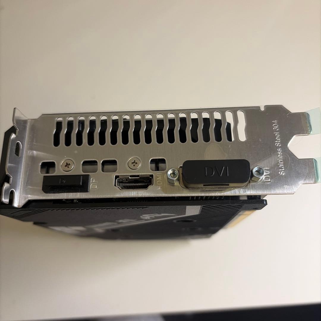 グラフィックボード・グラボ・ビデオカード ASUS TUG GAMING GTX 1660 super