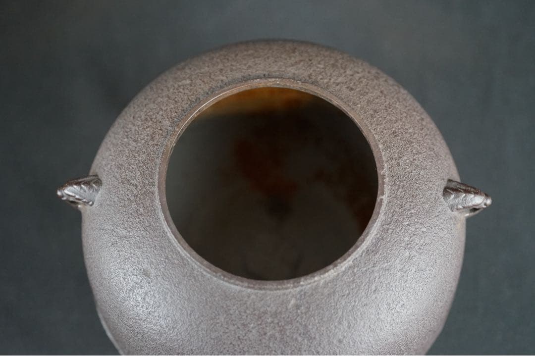 横倉嘉山 作 銀摘 鬼面切合釜 共箱 茶道具 茶釜