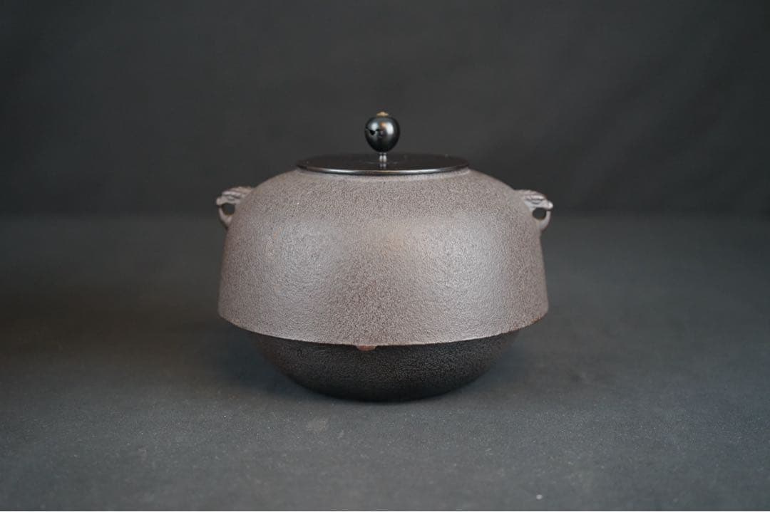 横倉嘉山 作 銀摘 鬼面切合釜 共箱 茶道具 茶釜
