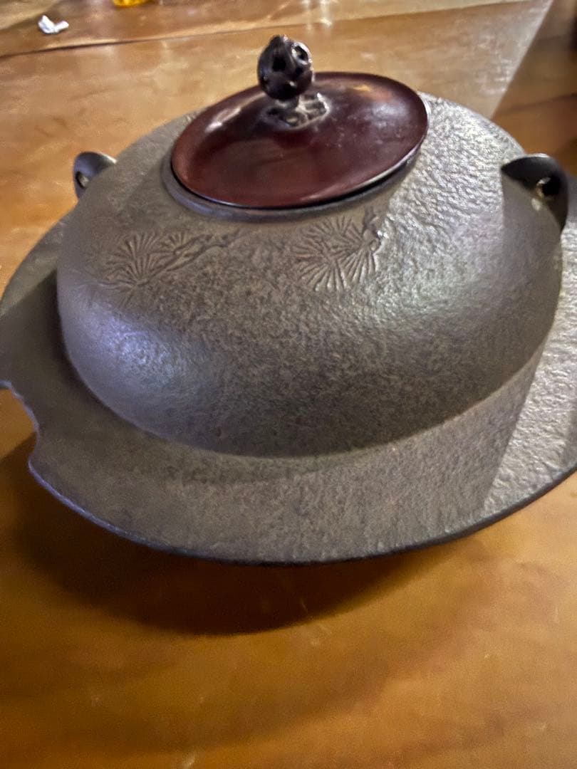 鋳鉄 茶釜 黒色 彫刻模様