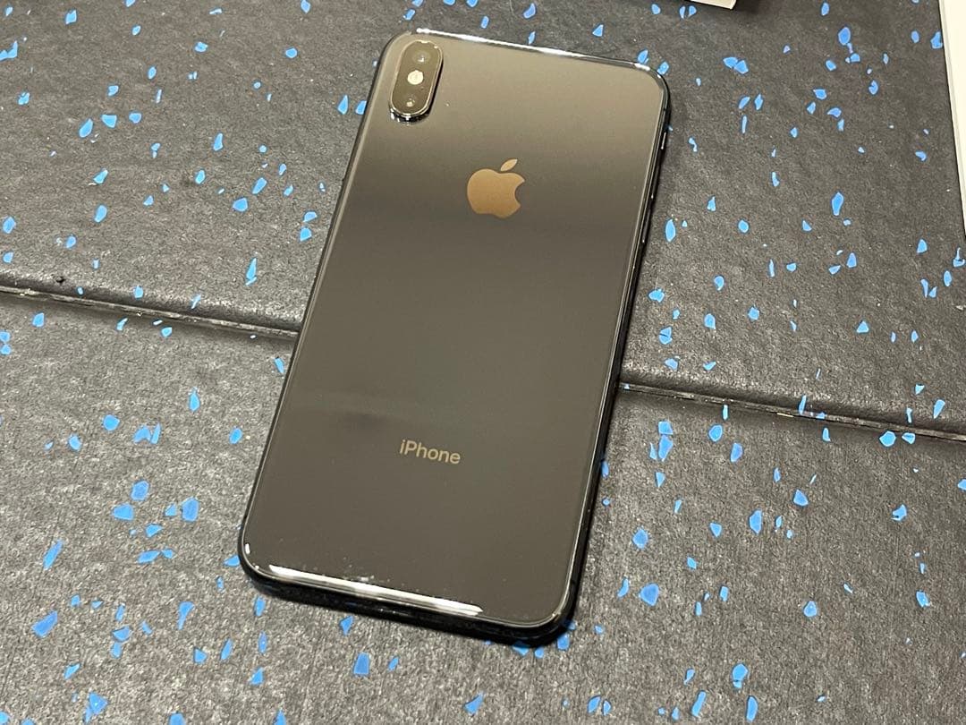 iPhone XS MAX 256GB 社外品パネルに交換済み