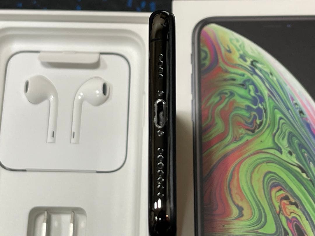 iPhone XS MAX 256GB 社外品パネルに交換済み
