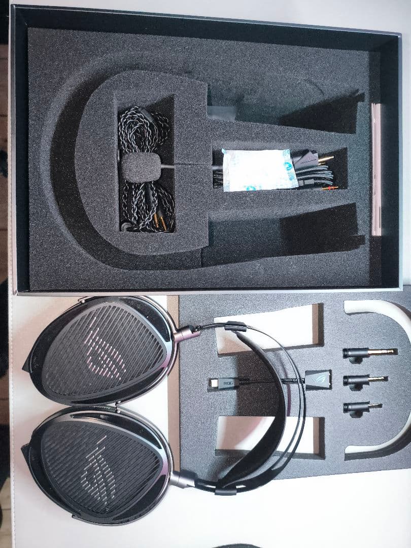 【美品】ROG Kithara Gaming Headset