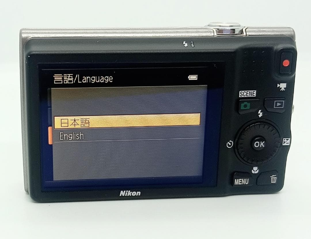 Nikon COOLPIX S6200 Camera16M10x 充電器付き