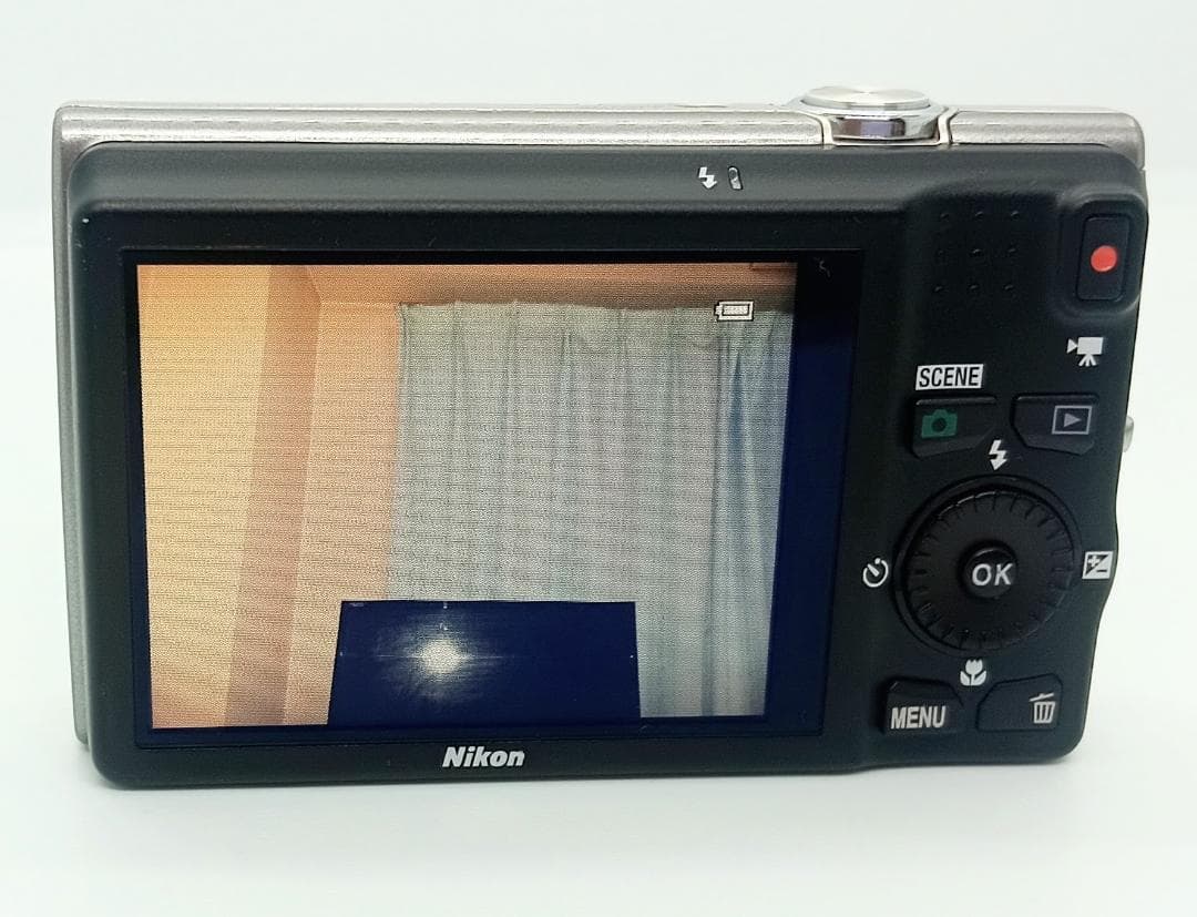 Nikon COOLPIX S6200 Camera16M10x 充電器付き