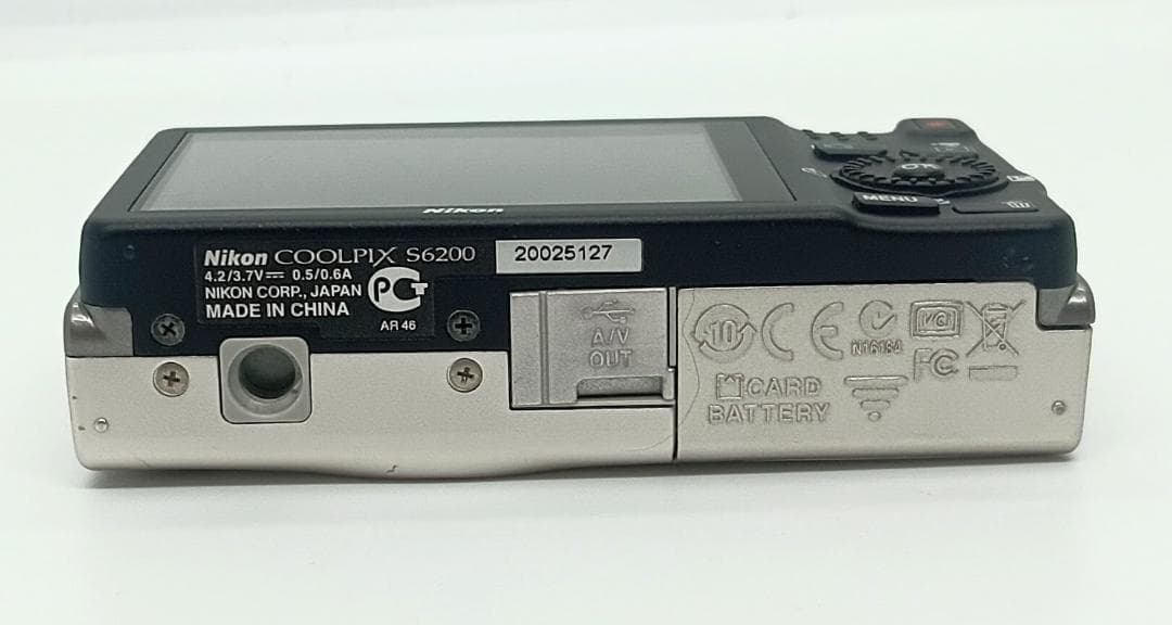 Nikon COOLPIX S6200 Camera16M10x 充電器付き