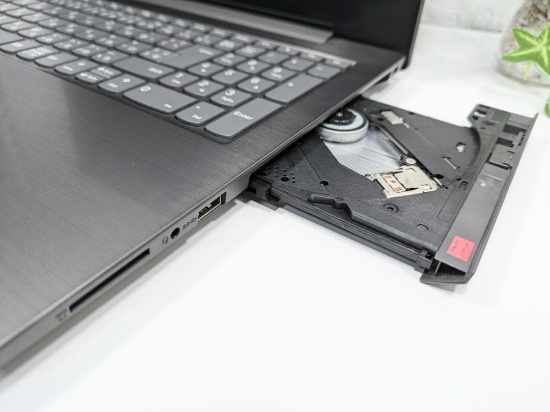 て*ョ様 Windows11ノートパソコン✨オフィス付き✨レノボ　爆速SSD　W