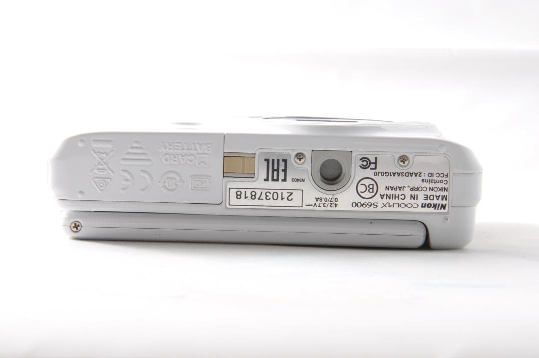 ■ 美品 ■ ニコン　Nikon COOLPIX S6900