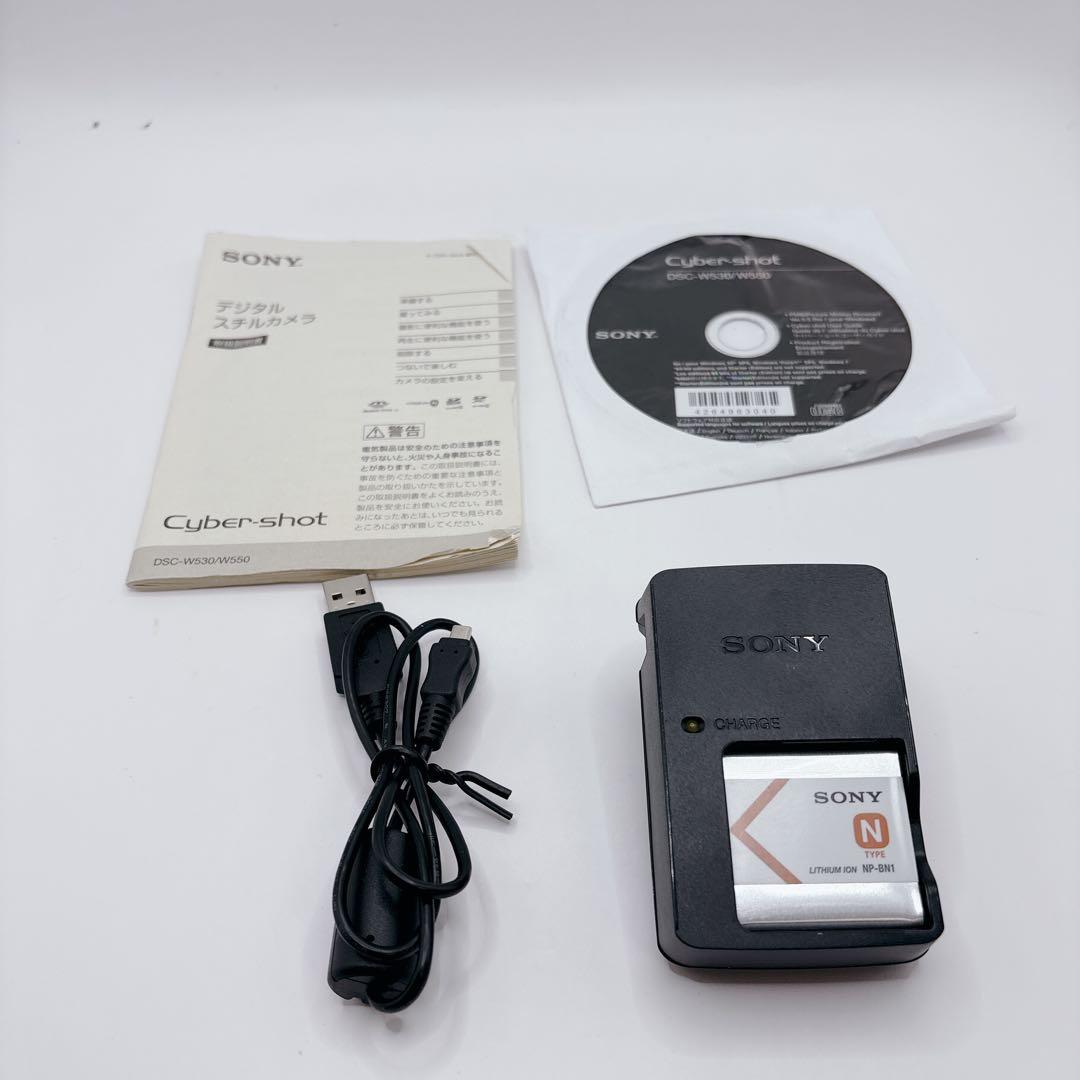美品 Sony Cyber-shot DSC-W550 デジタルカメラ　シルバー