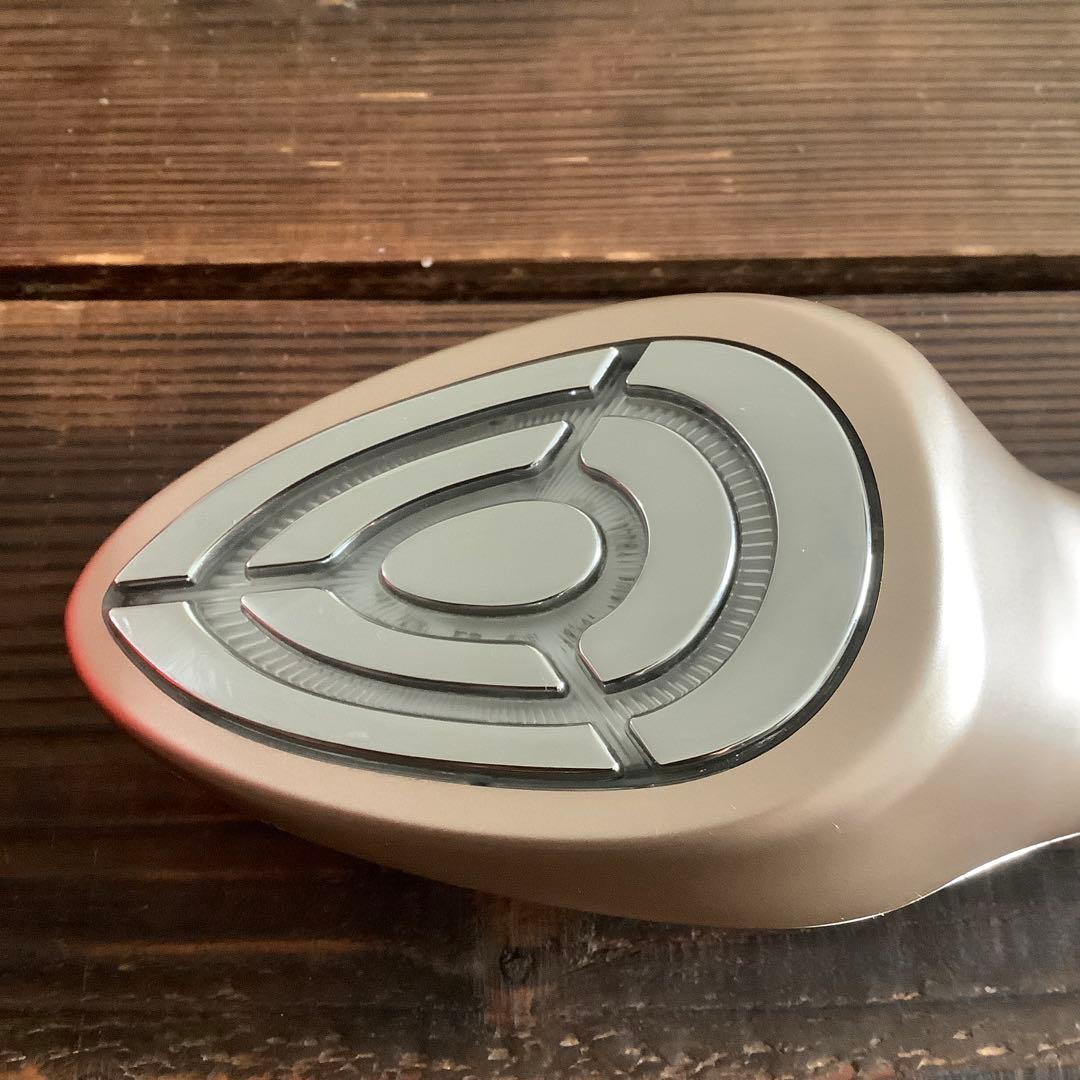ME ラボン　エクラ　ECL−01 美顔器 中古