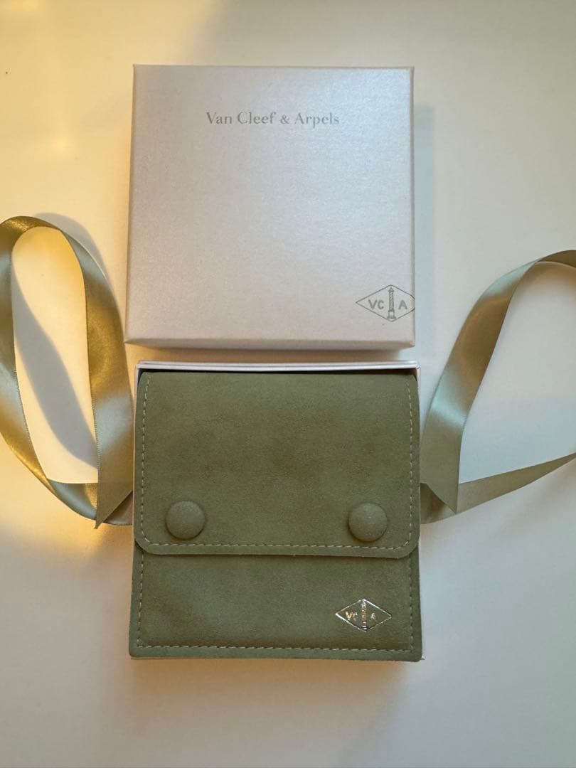 Van Cleef & Arpels ジュエリーケース　クリーニングキットノート