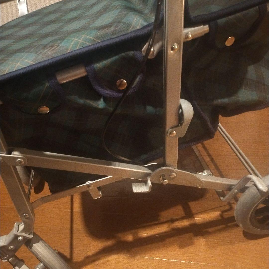 シルバーカー 介護用品 歩行器 歩行補助器 ほぼ新品 歩行器
