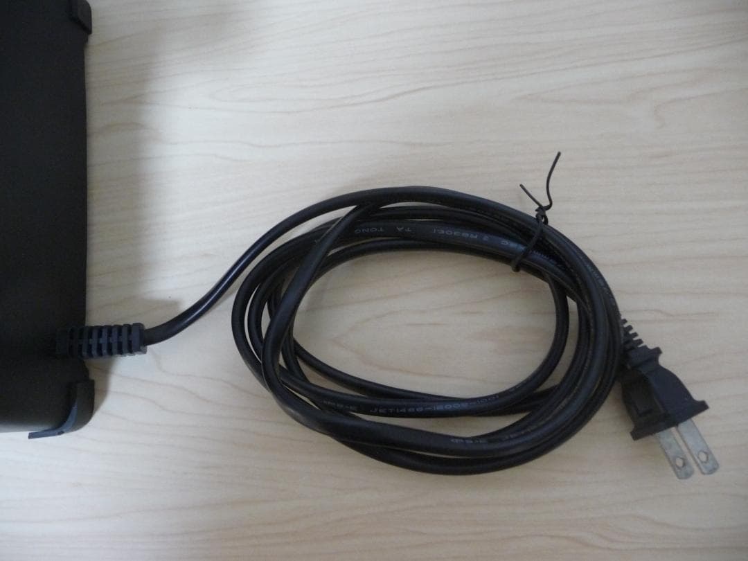 照明付き拡大鏡　テーブルスタンド式　E-127