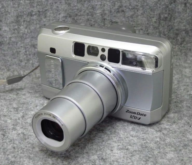 FUJIFILM ZoomDate 120V フィルムカメラ