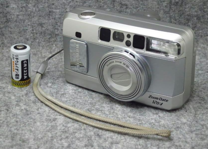 FUJIFILM ZoomDate 120V フィルムカメラ