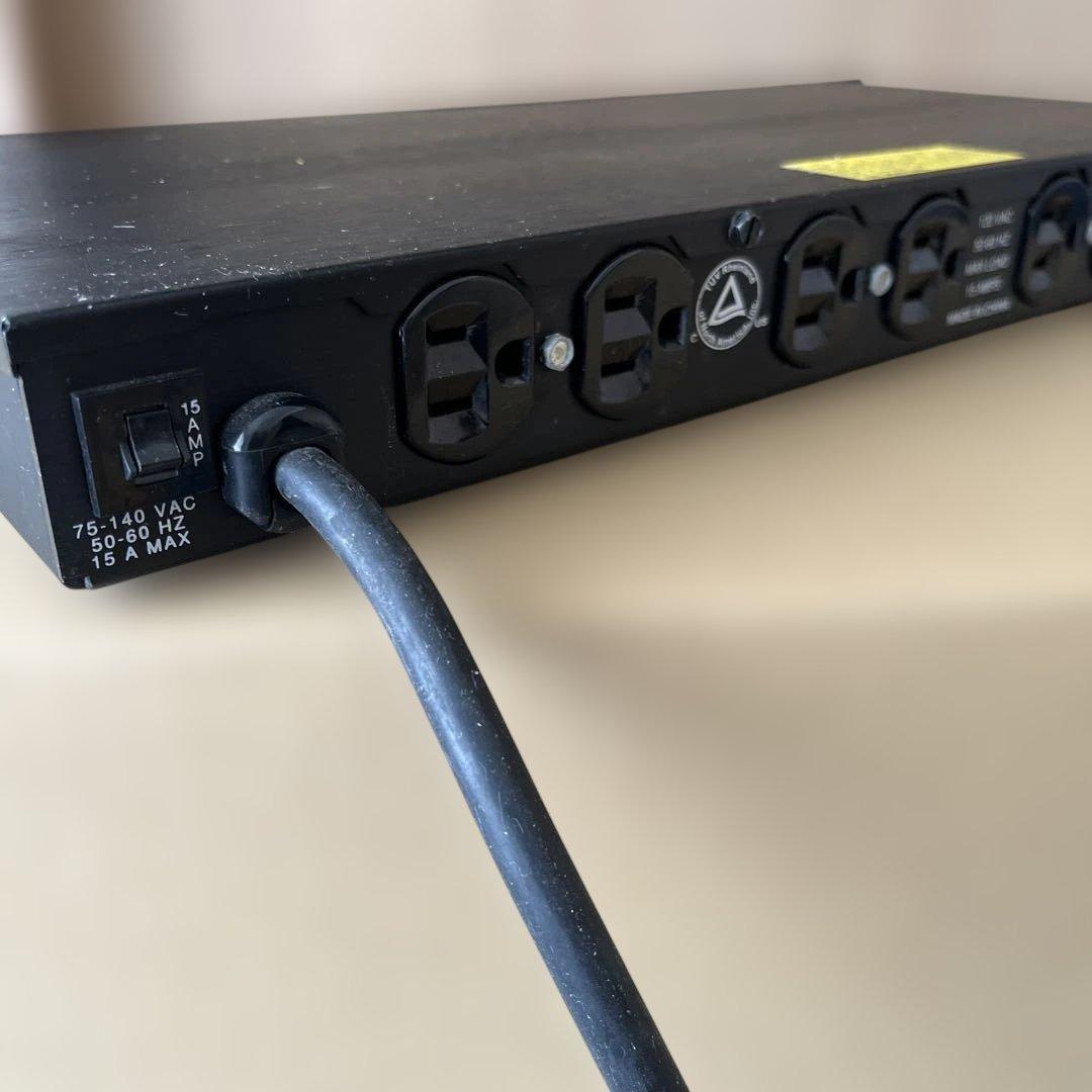 FURMAN AR-1215 パワーディストリビューター 安定化電源