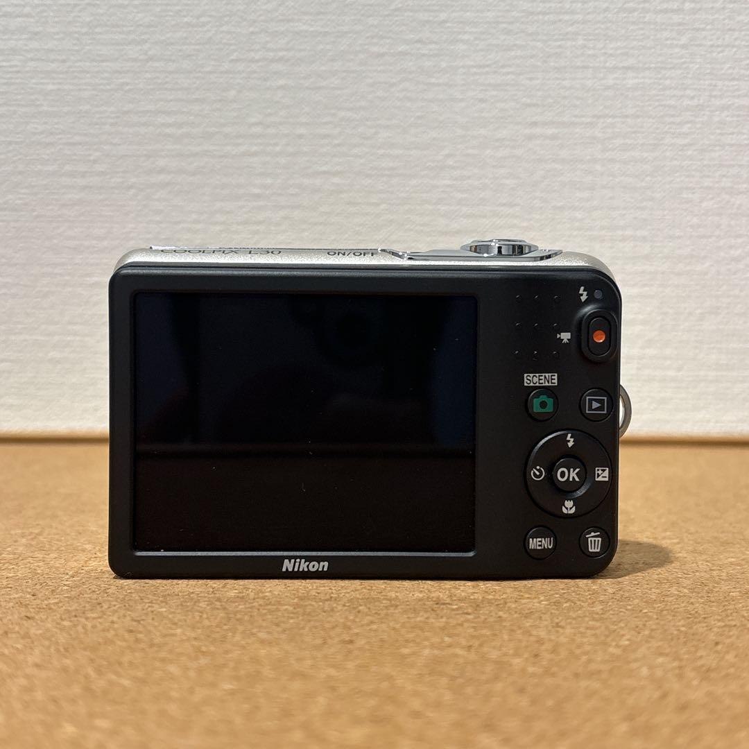 [美品] Nikon COOLPIX L30 動作確認済み 単三電池式