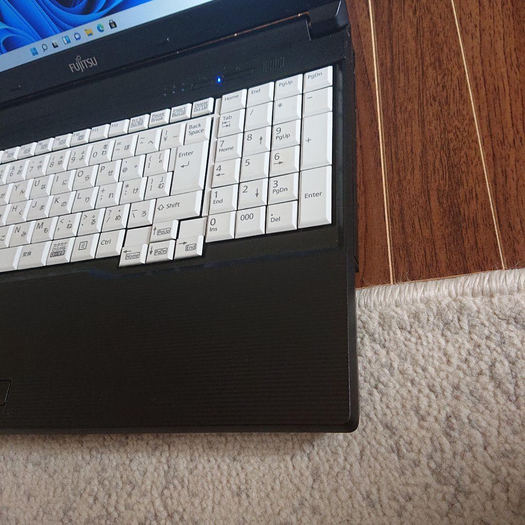富士通 LIFEBOOK A747/S メモリ 8GB SSD office