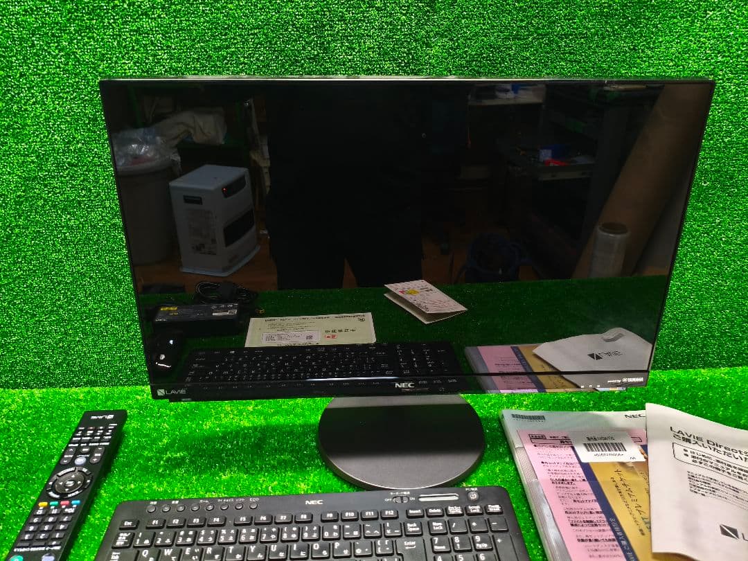 NEC LAVIE モニター体型 i7-7500U 16GB 512G
