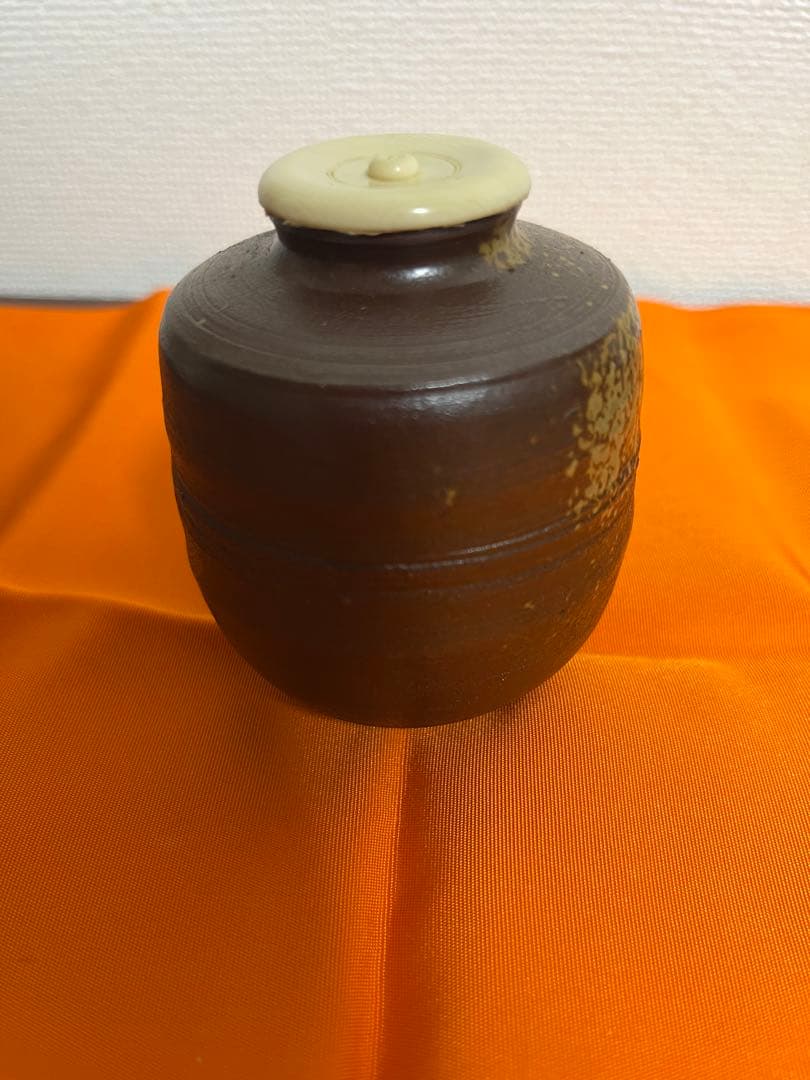 専用の　備前茶入れです