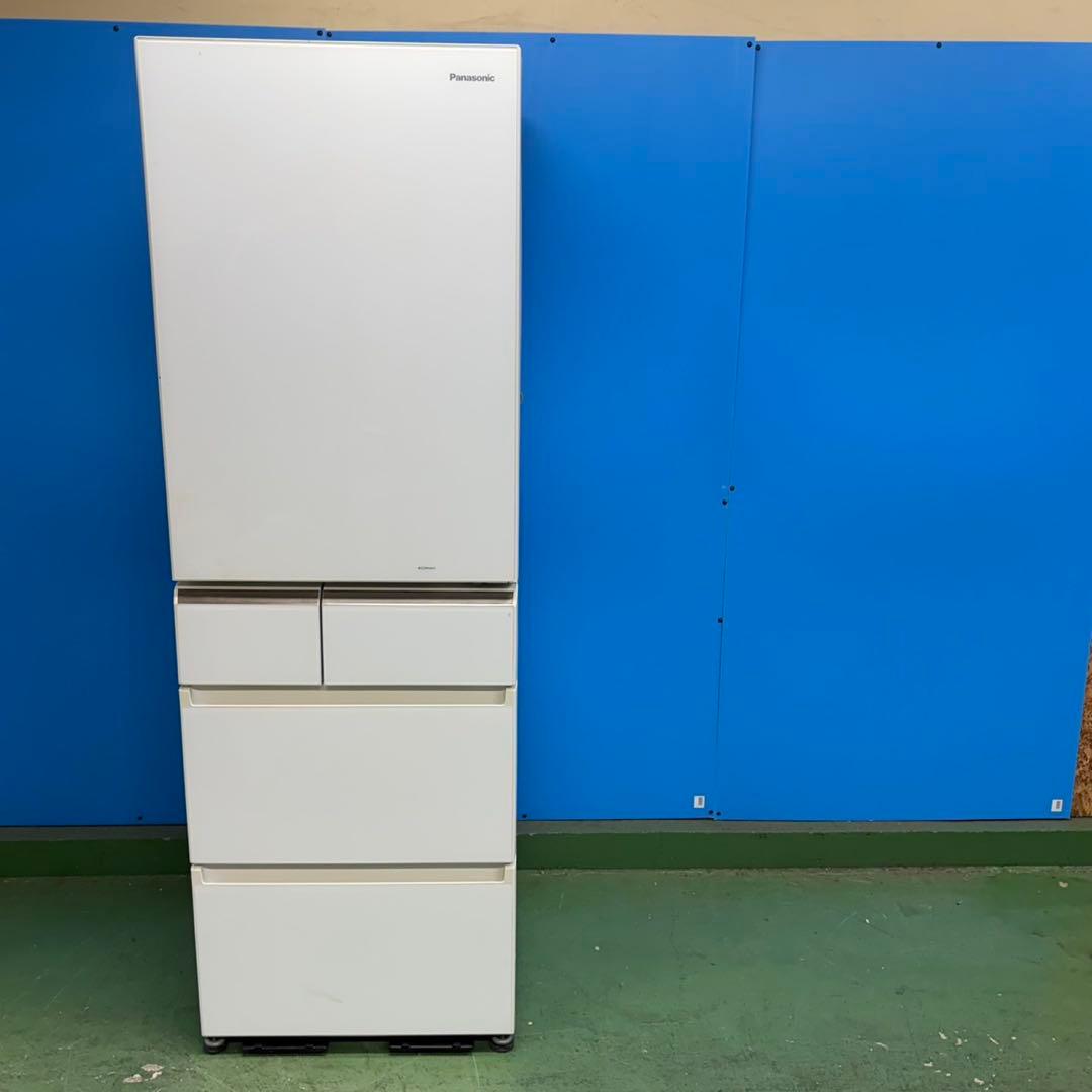 796 大人気パナソニック！大型冷蔵庫　ガラストップ　自動製氷　406L 右開き