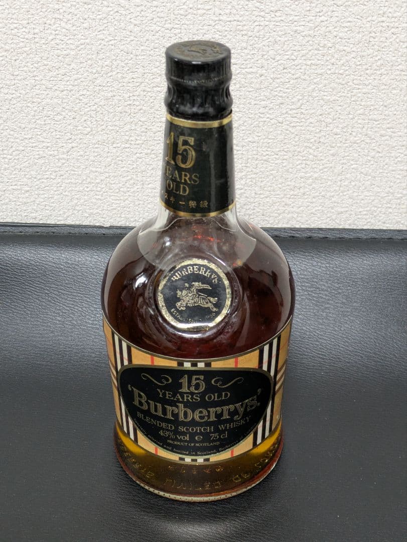 バーバリー　ブレンデッド　スコッチウイスキー　１５年　箱付き　未開栓