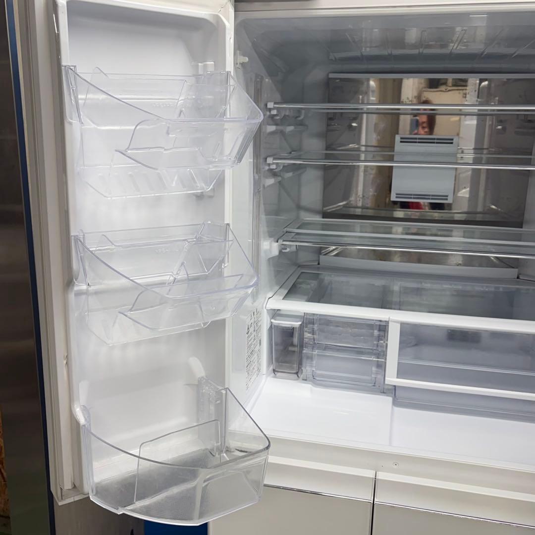 884 SHARP 450ℓ越え　超大型　冷蔵庫　ガラストップ　自動製氷機付き