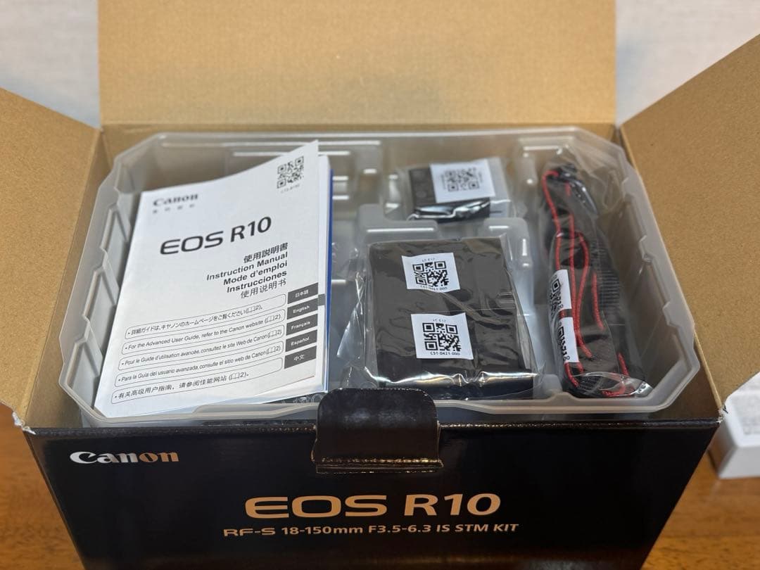 EOS R10 RF-S18-150 IS STM レンズキット